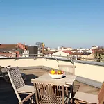 Ferienwohnung Warnemuende In Der Stadtvilla L