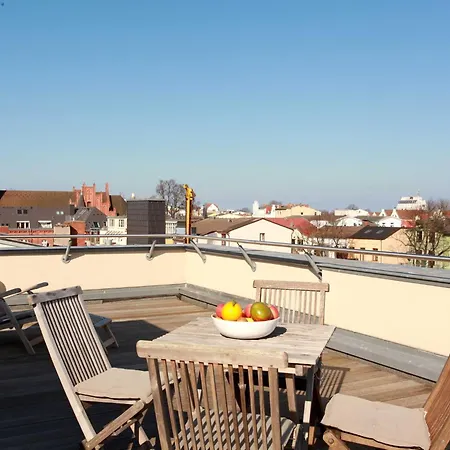 Apartment Warnemünde In Der Stadtvilla L