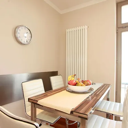 Apartment Warnemuende In Der Stadtvilla L