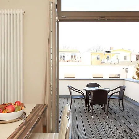 Warnemuende In Der Stadtvilla L Apartment *