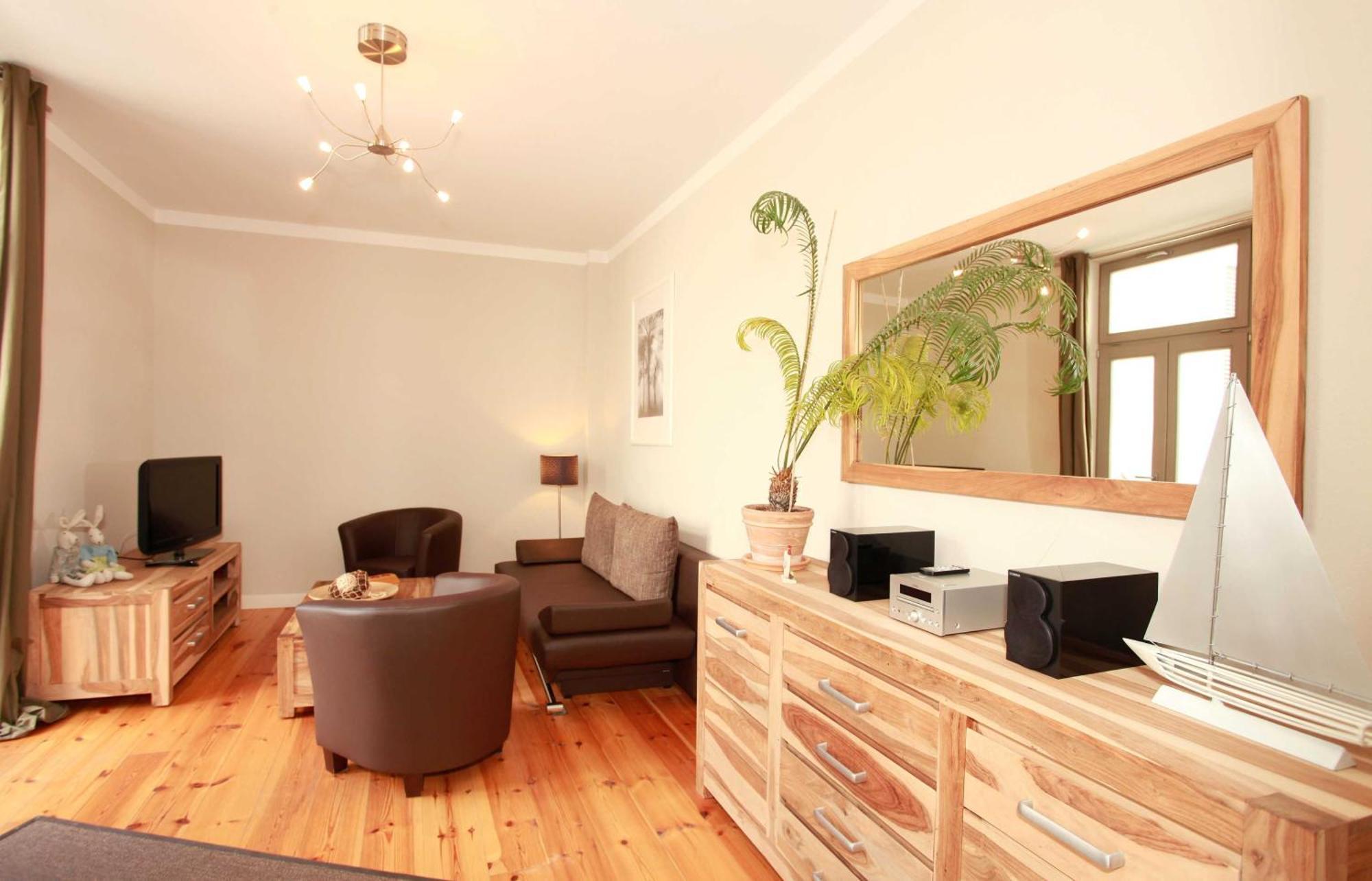 Apartment Warnemünde In Der Stadtvilla L