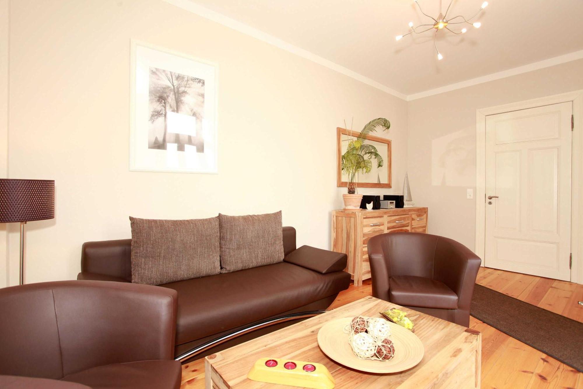 Apartment Warnemünde In Der Stadtvilla L