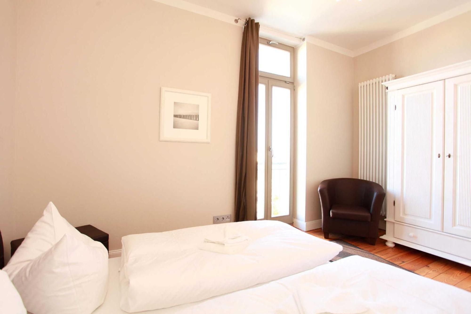 Warnemünde In Der Stadtvilla L *